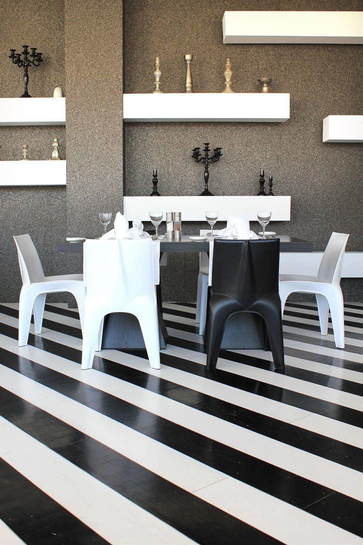The Ixian All Suites - Adults Only ภายนอก รูปภาพ